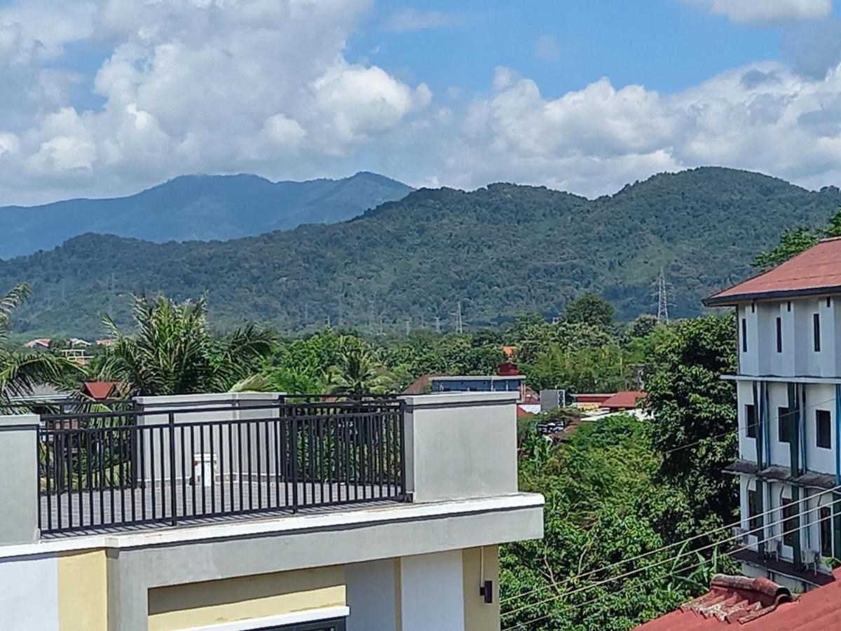 Vang Vieng Queen'S- Mountain View Hotel Exteriör bild